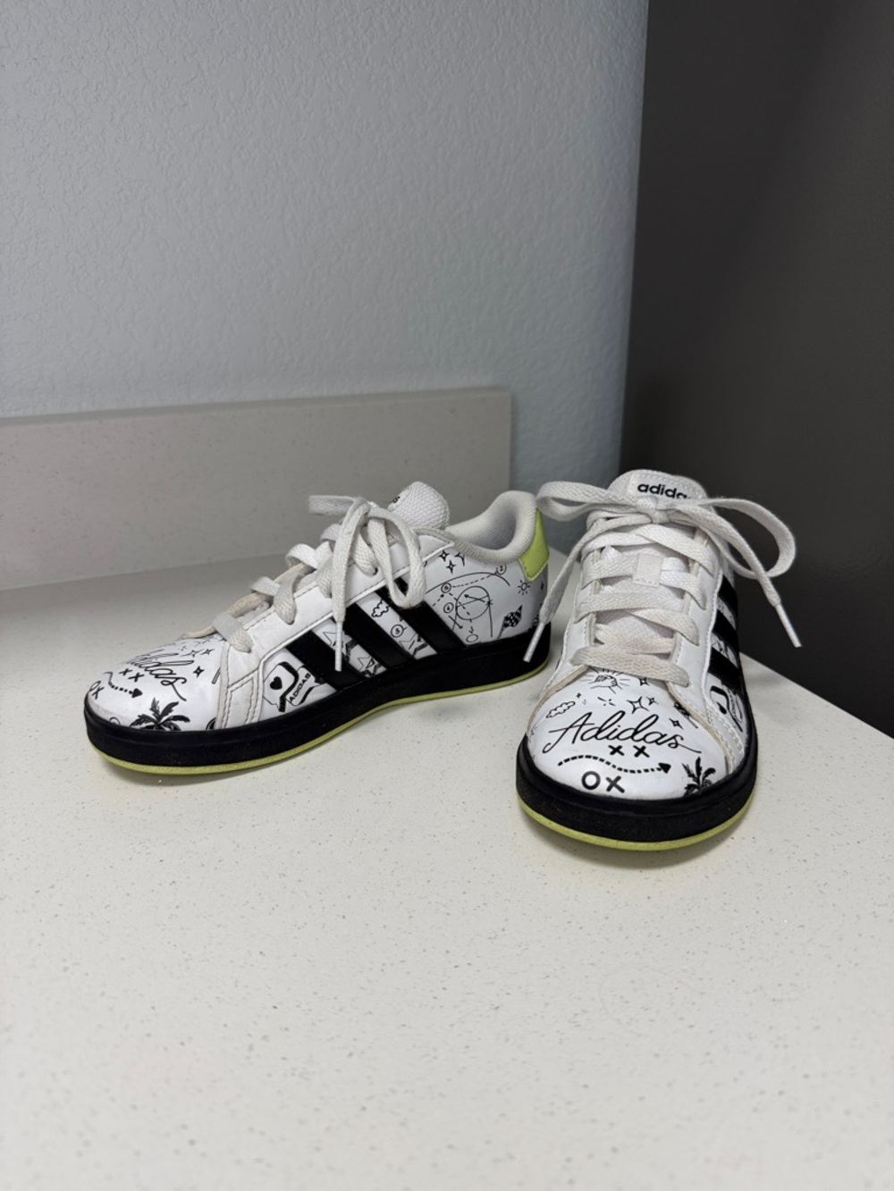 adidas White and Black Graphic Lace-Up Sneakers